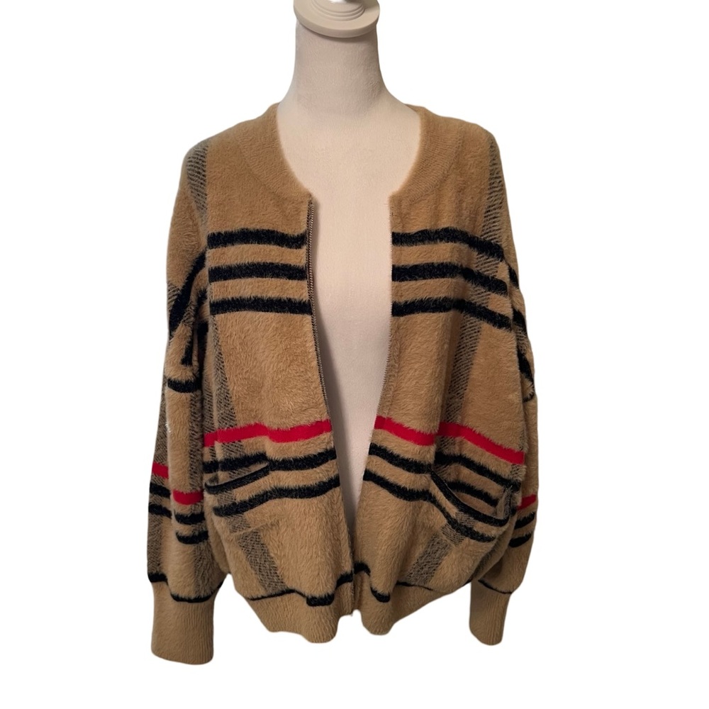 Cyrus NWOT Zip Sweater Cardigan with Pockets size Large